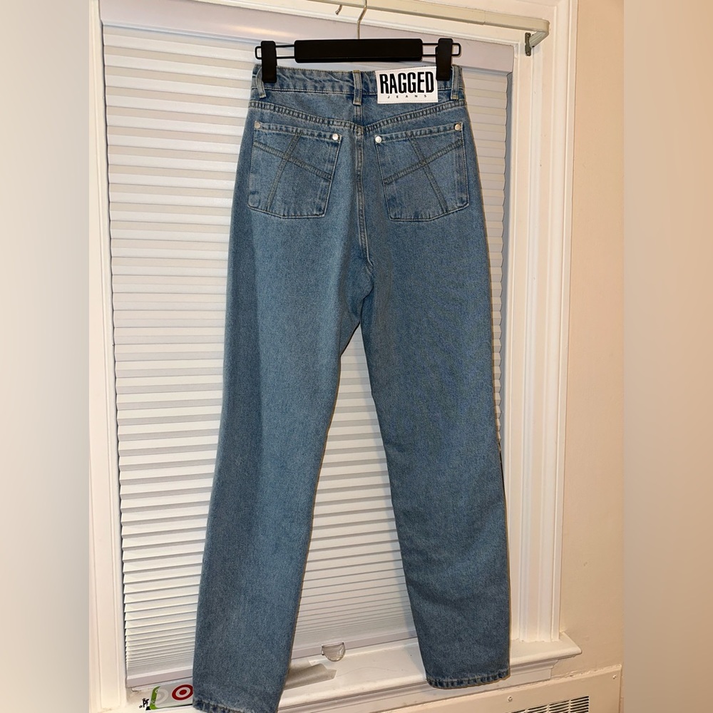 RAGGED high waisted slim mom jeans